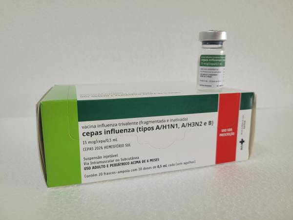 Santa Catarina recebe as primeiras doses da vacina contra a influenza e inicia distribuição às Regionais de Saúde