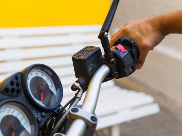 Saúde SC realiza pesquisa para entender comportamento de motociclistas em SC 